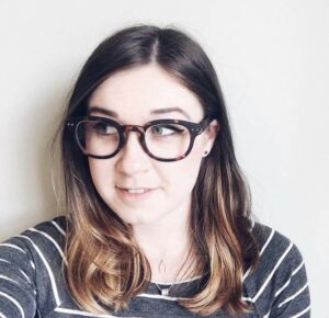 Ellen talks about how she tackles freelancer loneliness